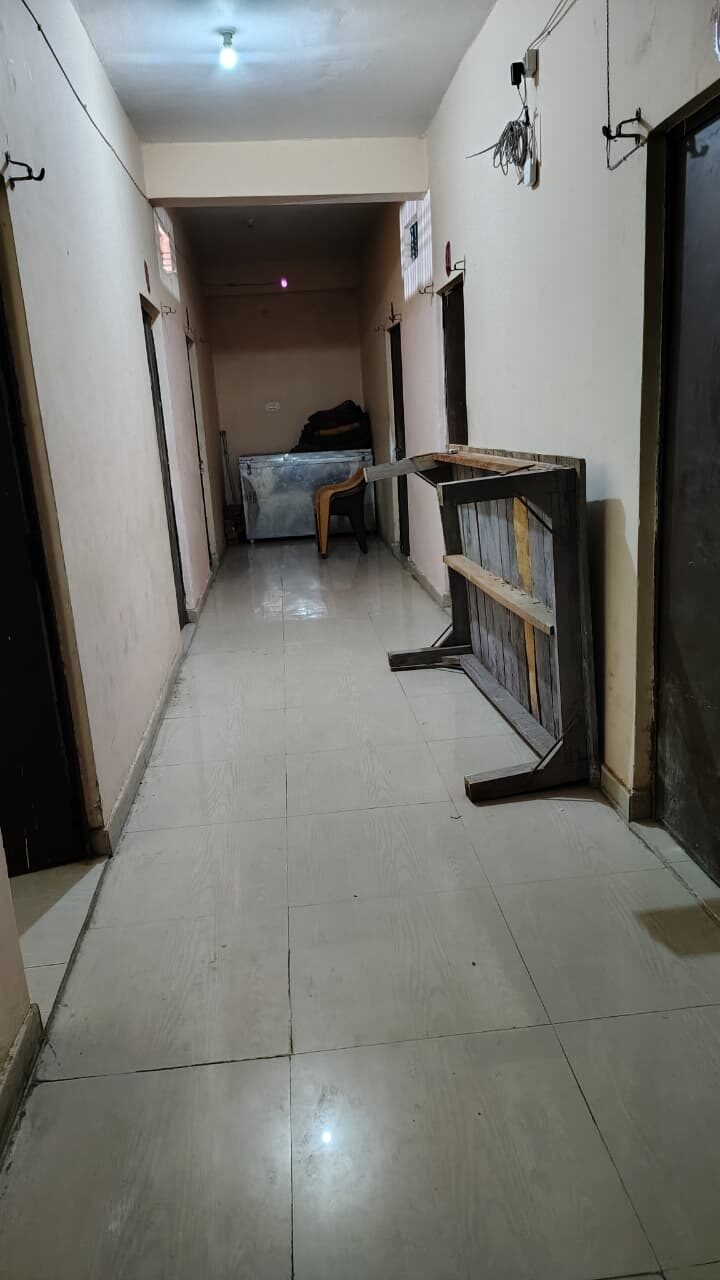 Hostel common area and facilities